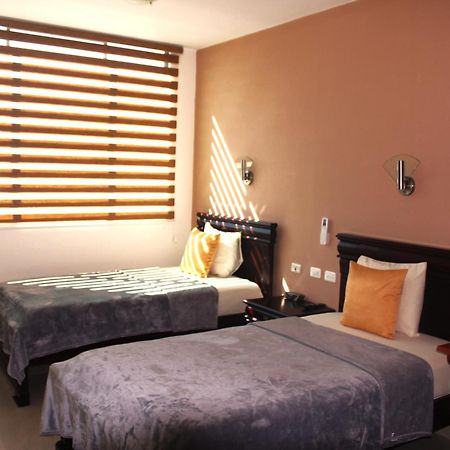 Hotel Flamingo Puerto Ayora  Luaran gambar